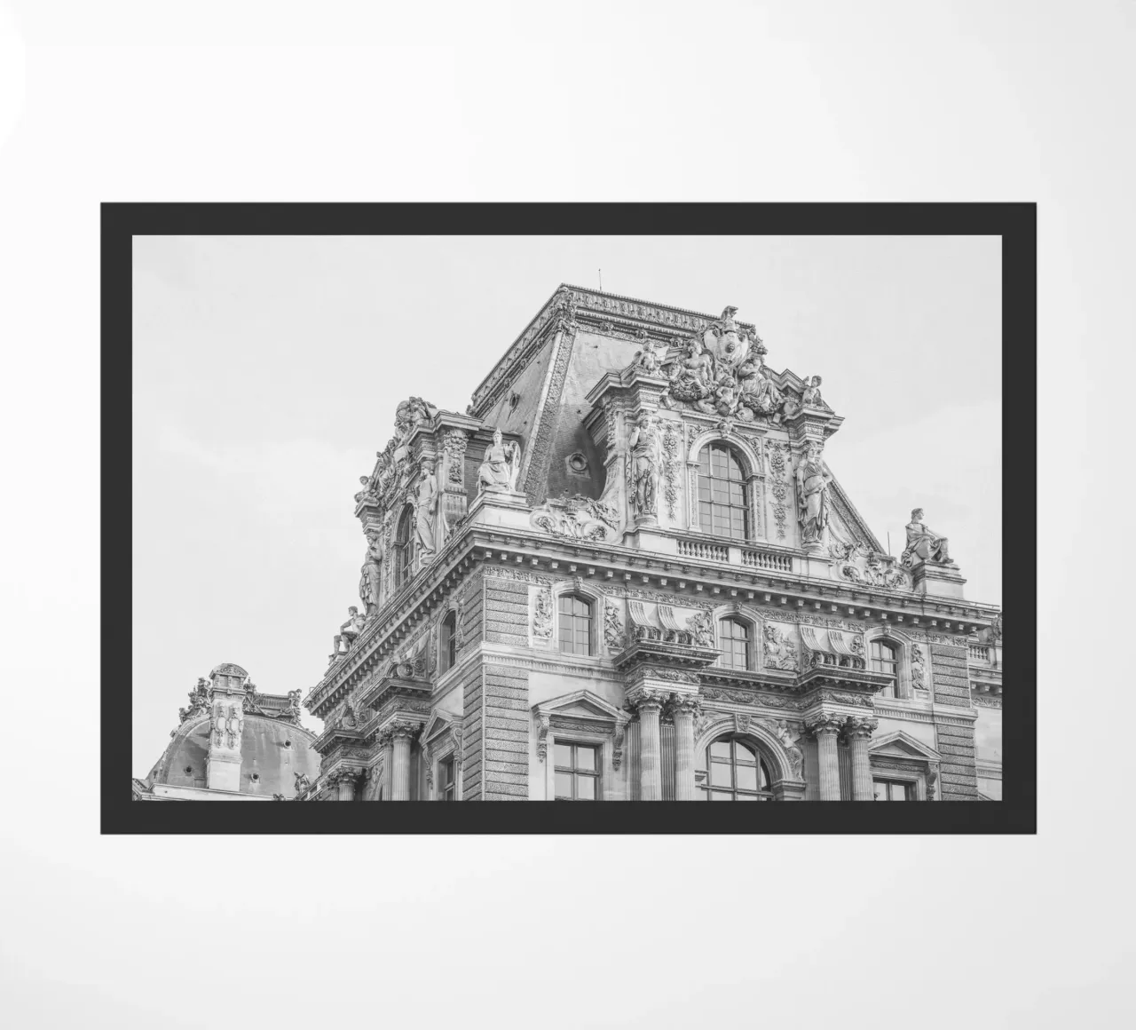 Paris Building Black and White zerbino da GraceDigitalArtCo