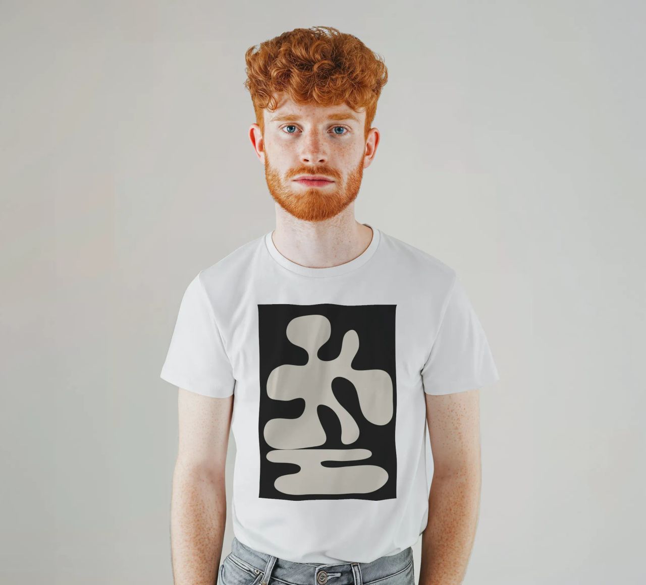 Modern Abstract Shapes 1 t-shirt da Nadjaa