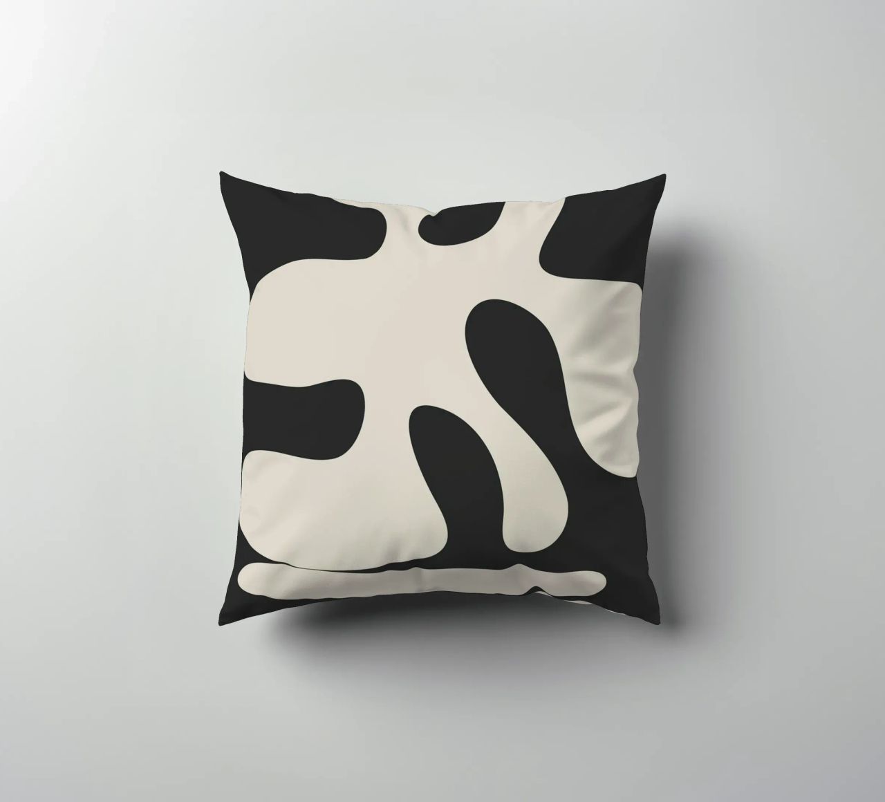 Modern Abstract Shapes 1 cuscino da Nadjaa
