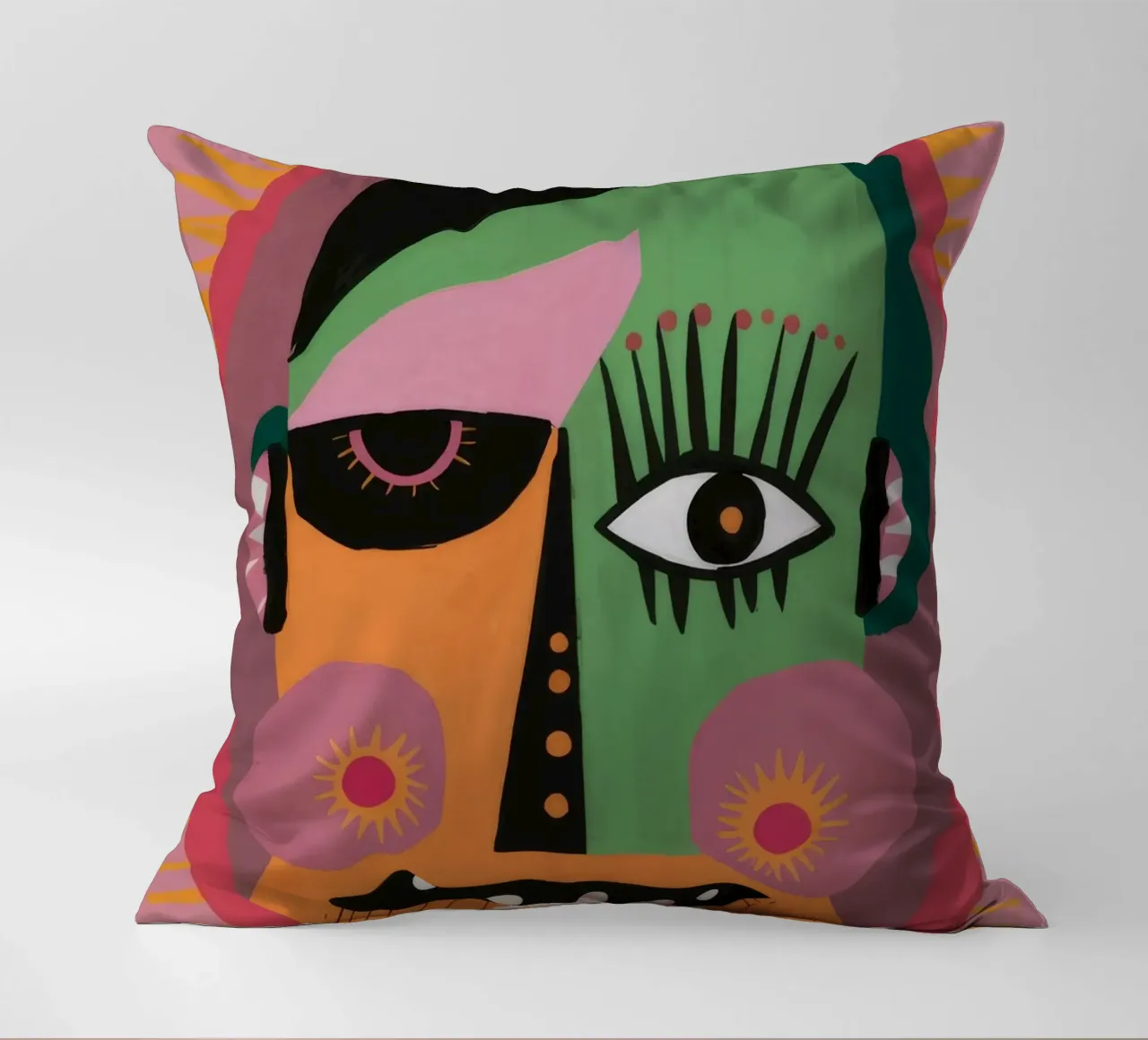 Ritratto pop psichedelico cuscino da Chroma Haven
