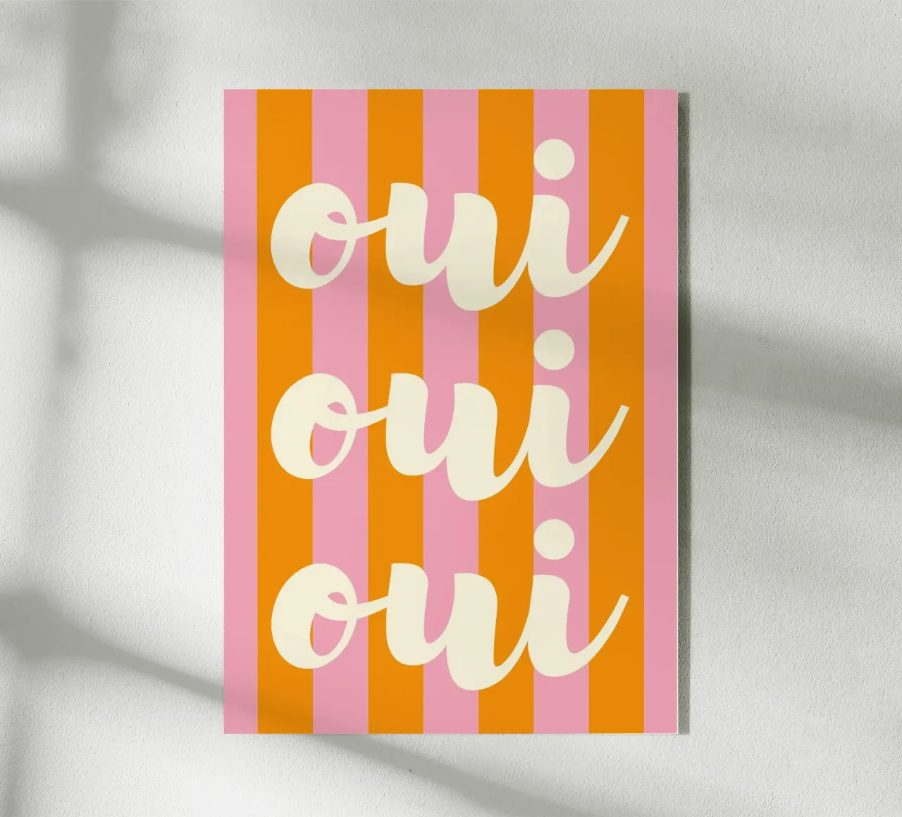 Oui Oui Oui French Quote Art - Retro a righe rosa e arancione plexiglass da pdigitalprints