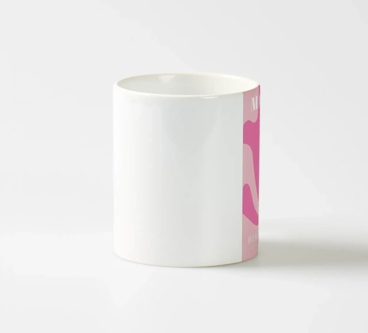 Mostra di design astratto botanico rosa di ispirazione matissiana tazza in ceramica da pdigitalprints