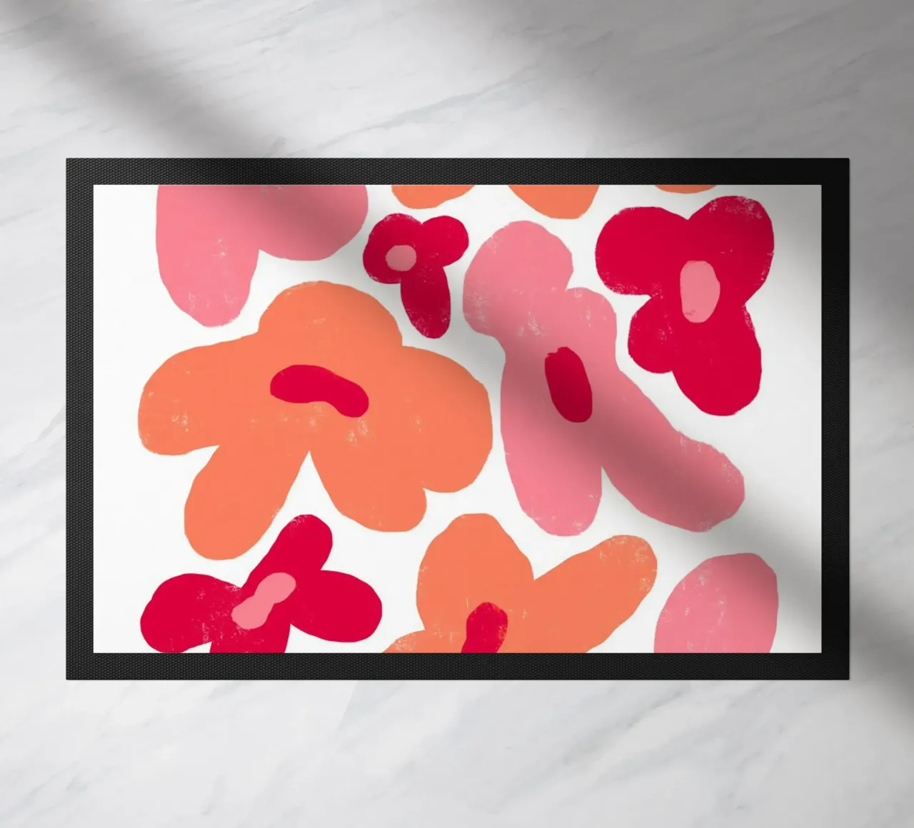 Forme floreali astratte e giocose in rosa e arancione zerbino da pdigitalprints