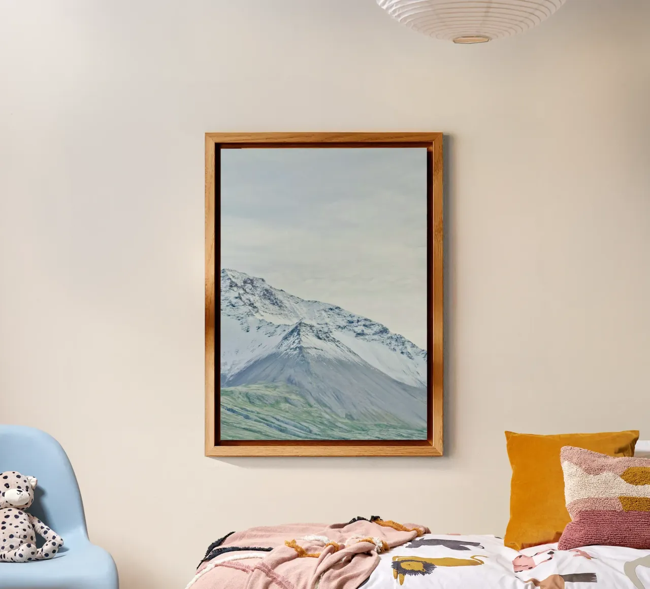 Montagna innevata in Islanda. alluminio dibond da KISSA STUDIO
