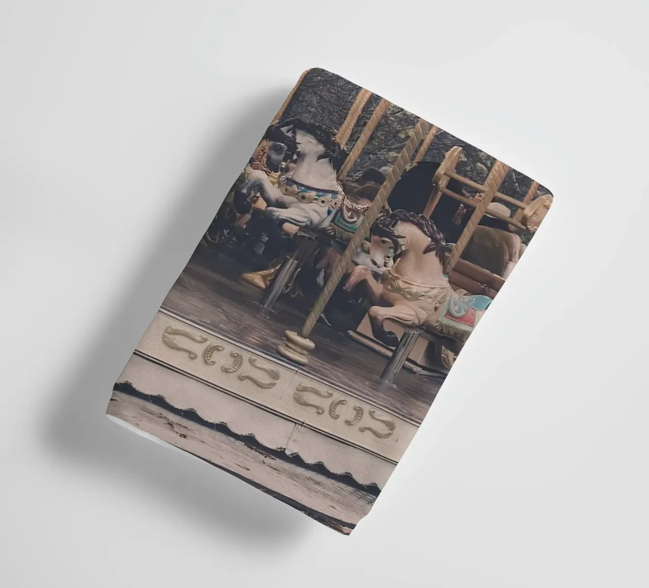 Paris Winter Carousel asciugamano da bagno da GraceDigitalArtCo