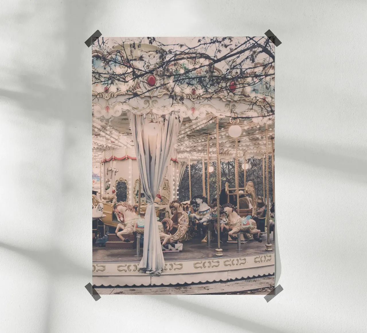 Paris Winter Carousel poster con telaio in alluminio da GraceDigitalArtCo