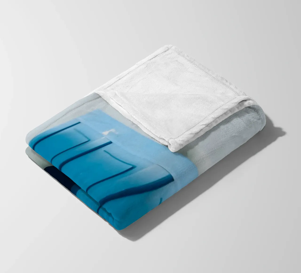 Blue Shutter Mediterranean Window coperta in pile da Thilo Grøsch