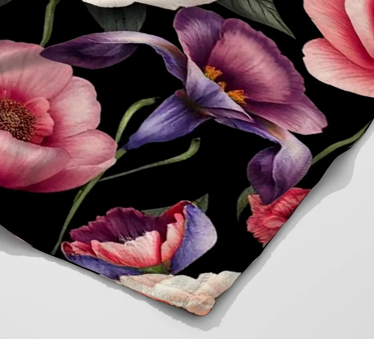 Giardino notturno in fiore coperta in pile da Artistic-shop
