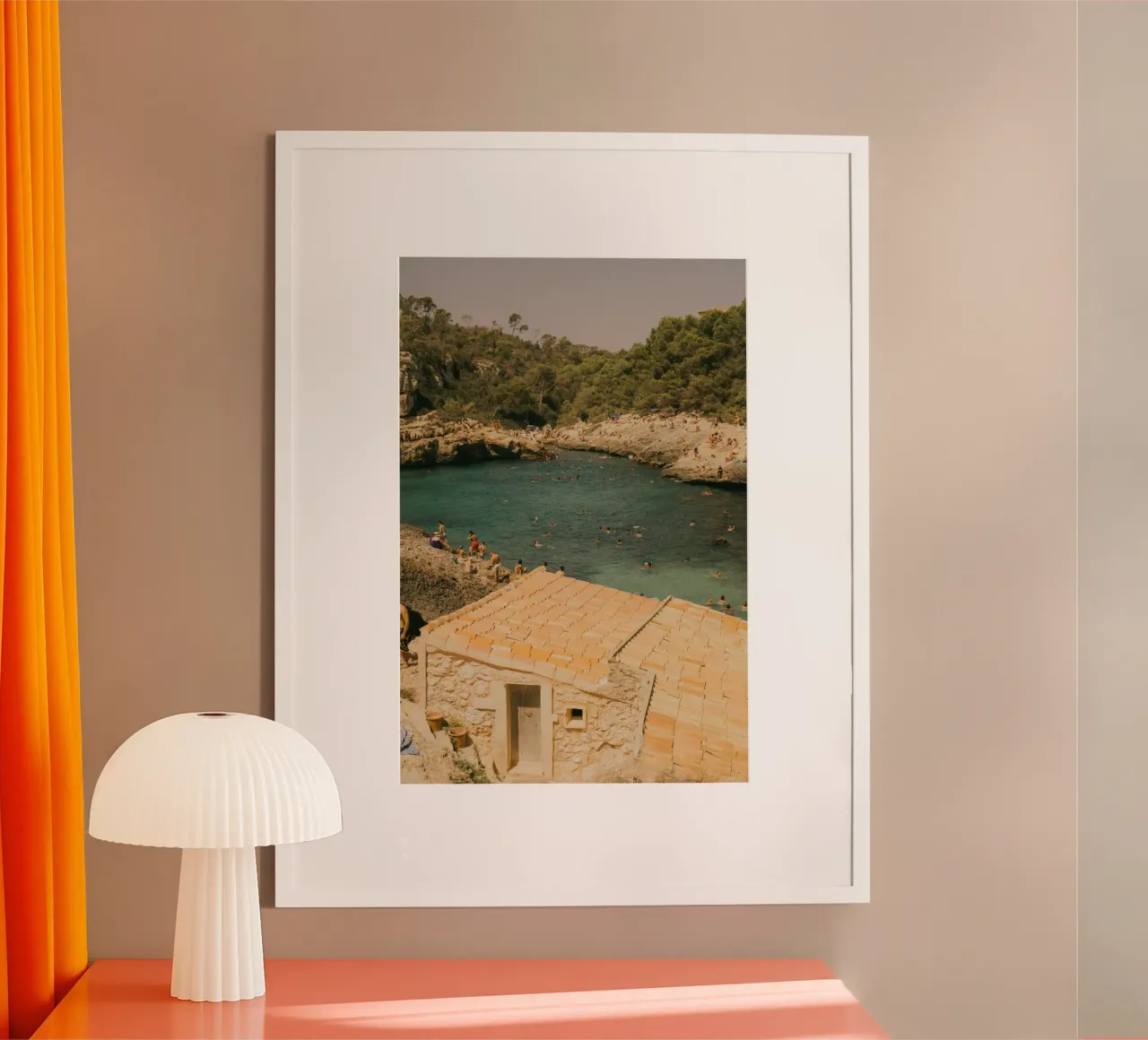 Serene Cove Escape poster da lieblu
