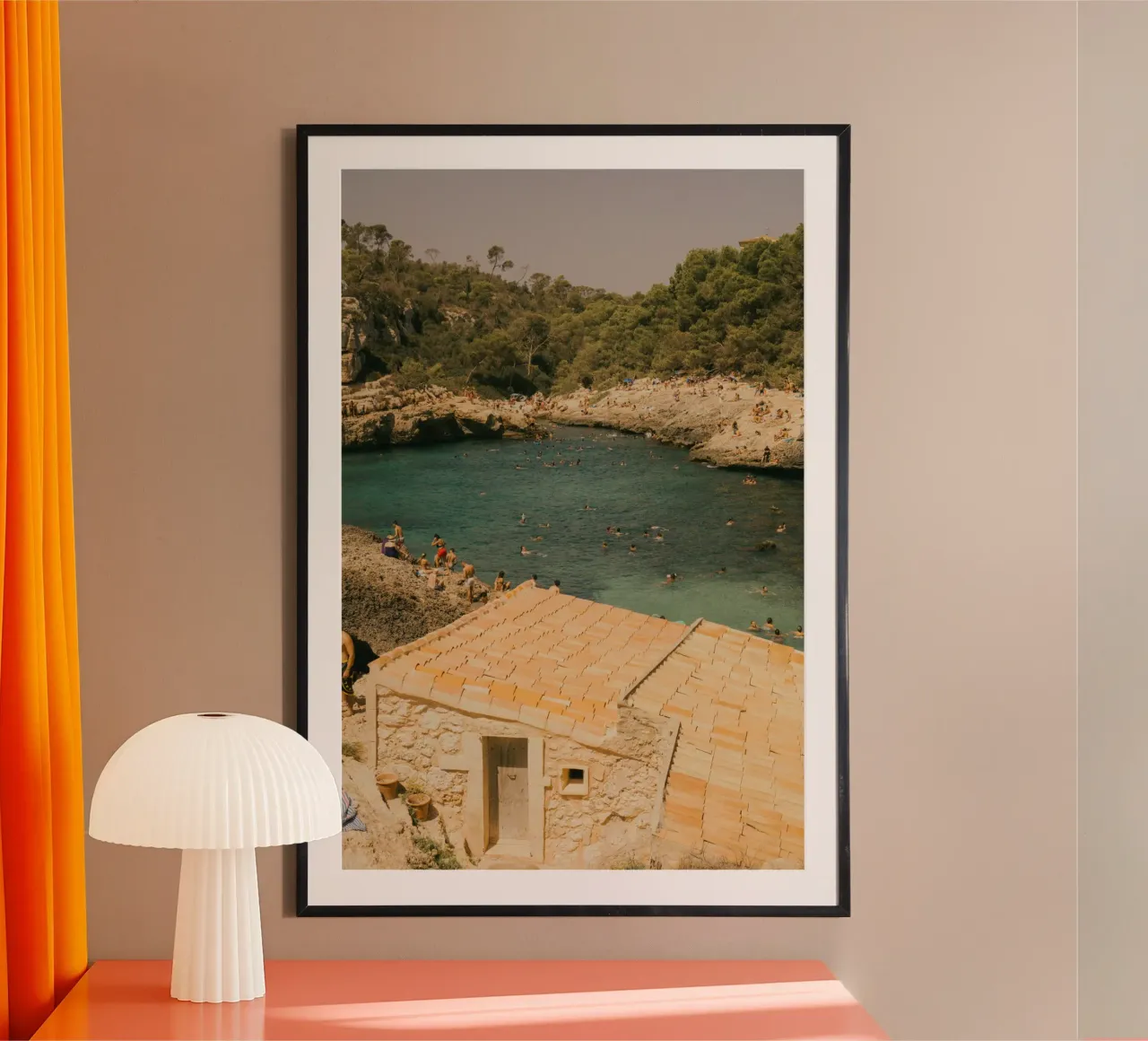 Serene Cove Escape poster da lieblu