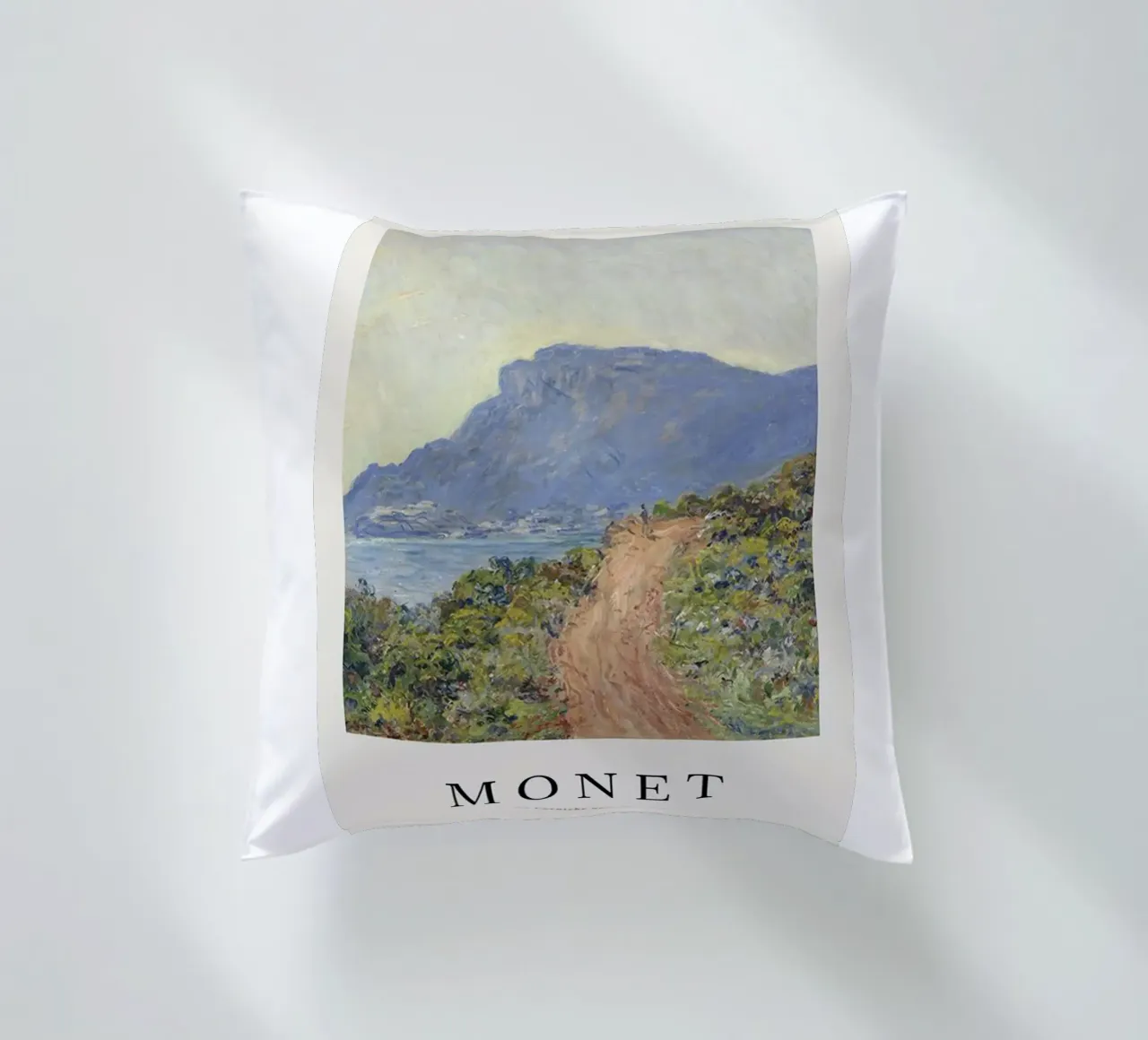 spiaggia tranquilla di montagna claude monet cuscino da belong shop