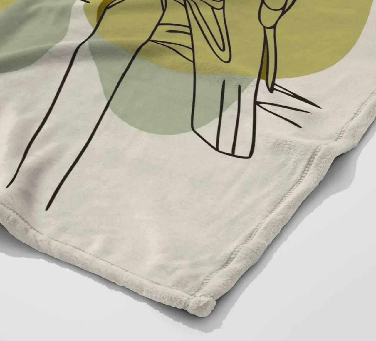 Two Doves Fleecedecke von RELAXING TOUCH