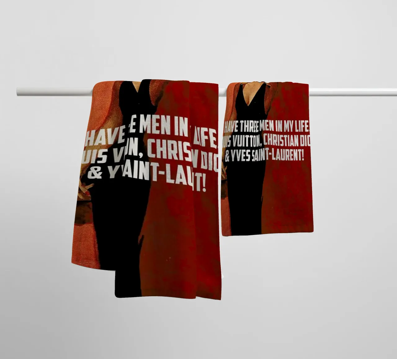 I Have Three Men In My Life asciugamano da bagno da Gallery Print and Art Limited