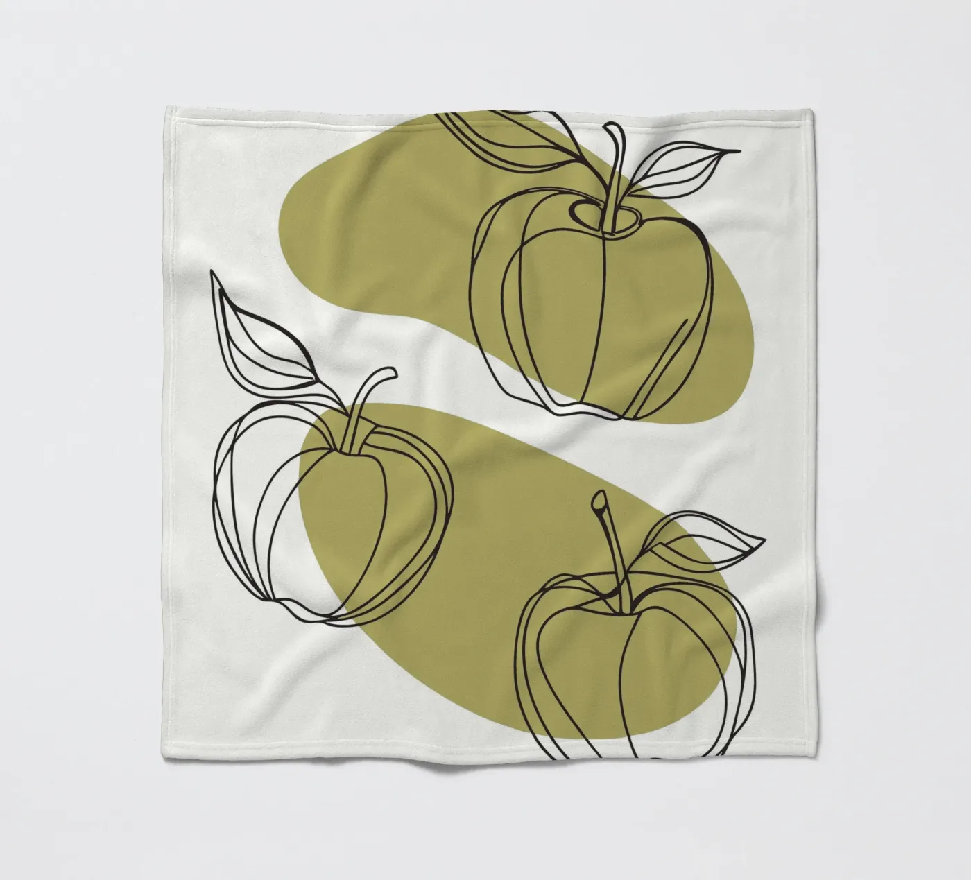 Drei Äpfel Fleecedecke von RELAXING TOUCH