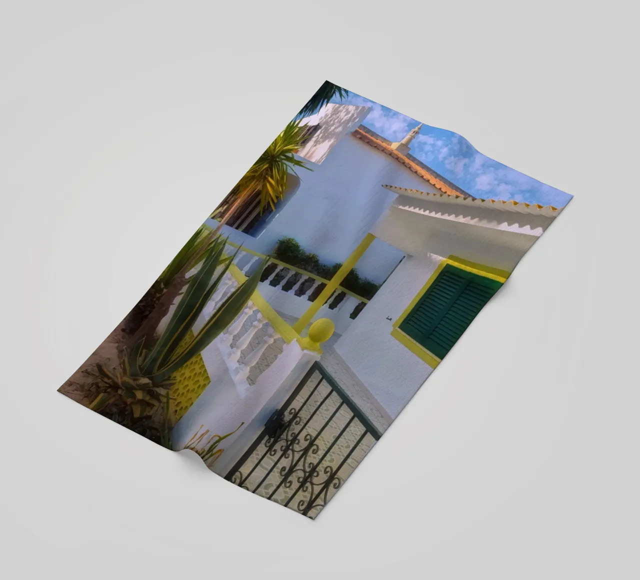Fascino marino in Soft Focus telo mare da Hecate Pim Designs