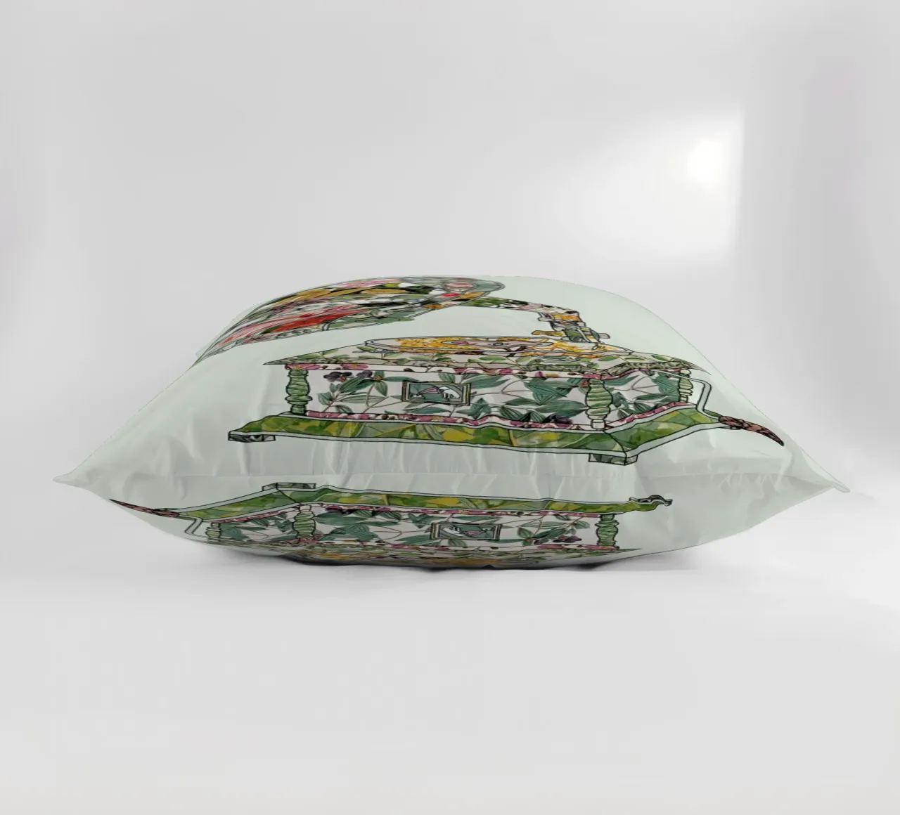 Seeing Sound Vintage Botanical cuscino da Bianca Green