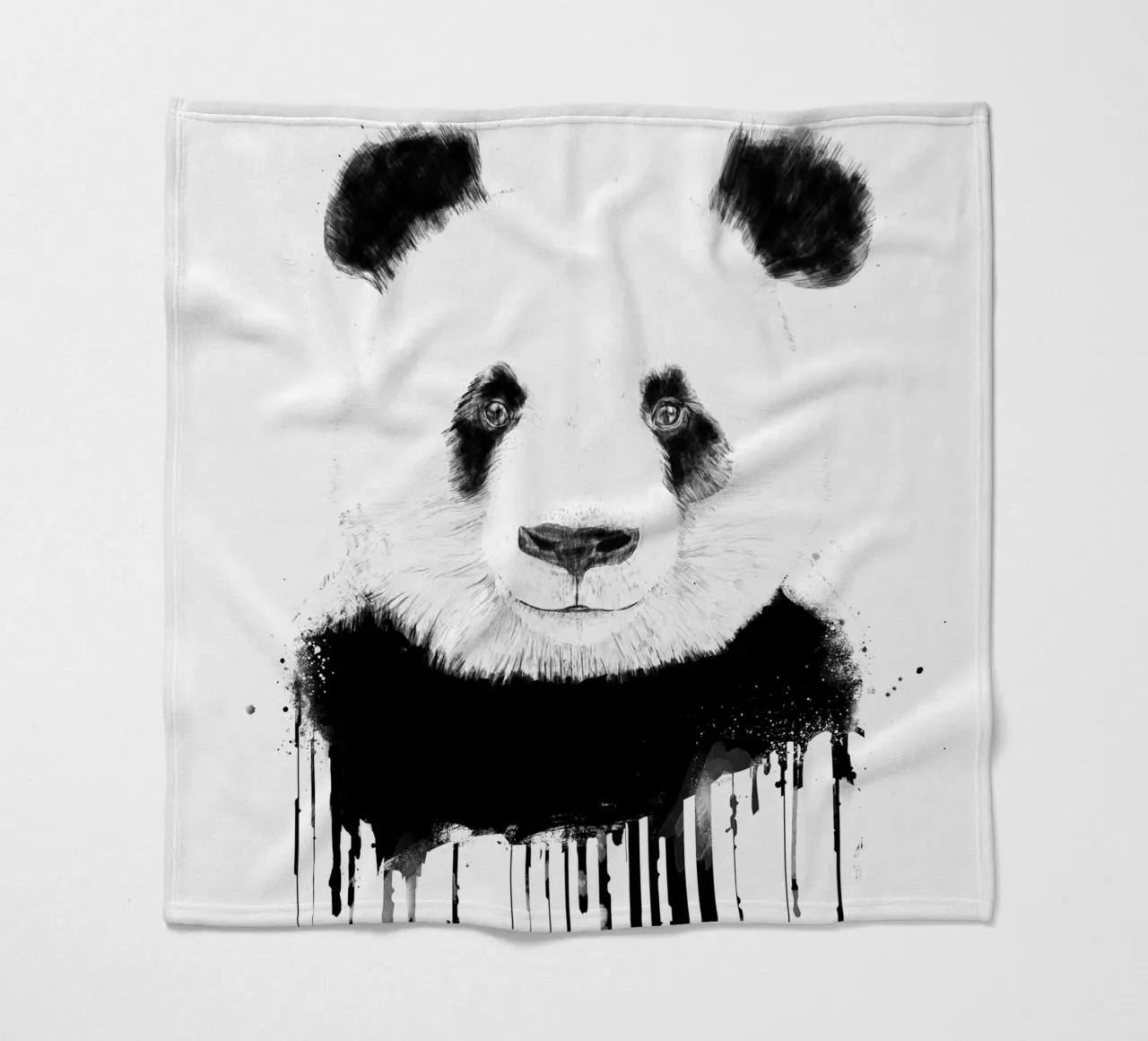Graffiti Panda coperta in pile da Balazs Solti