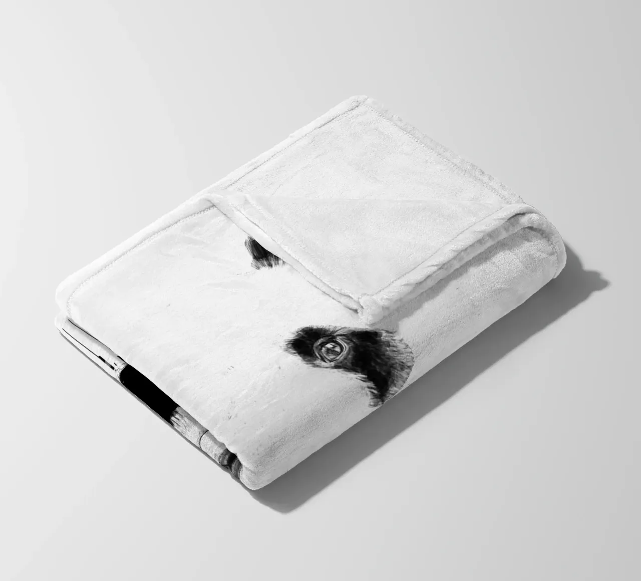 Graffiti Panda coperta in pile da Balazs Solti