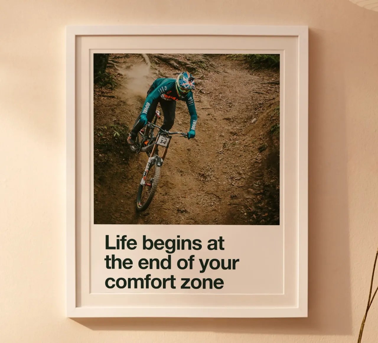Cycling Print - La vita inizia alla fine della tua zona di comfort poster con telaio in alluminio da Classicprint