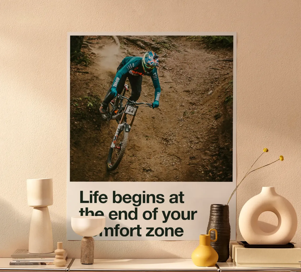 Cycling Print - La vita inizia alla fine della tua zona di comfort poster con telaio in alluminio da Classicprint