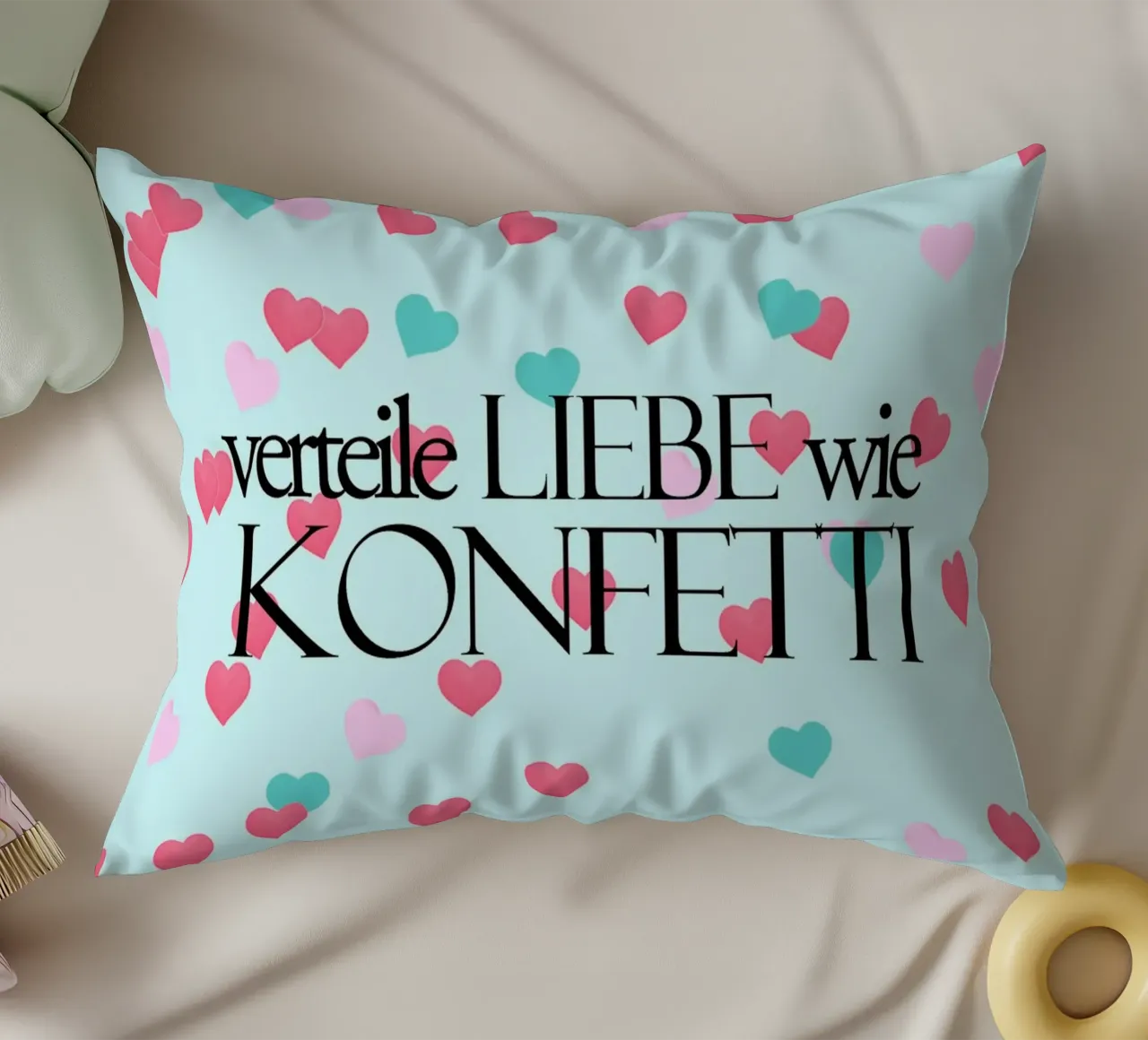 Verteile Liebe wie Konfetti cuscino da anna-liebt