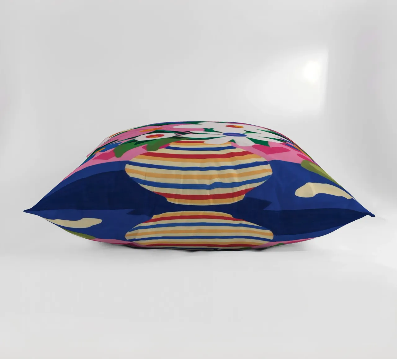 Delizia del vaso arcobaleno cuscino da Haven Mirage