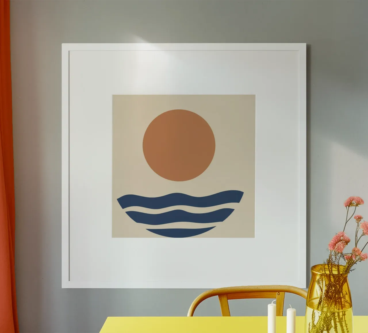 Immobilità del mare ocra poster con telaio in legno da Stone Patina