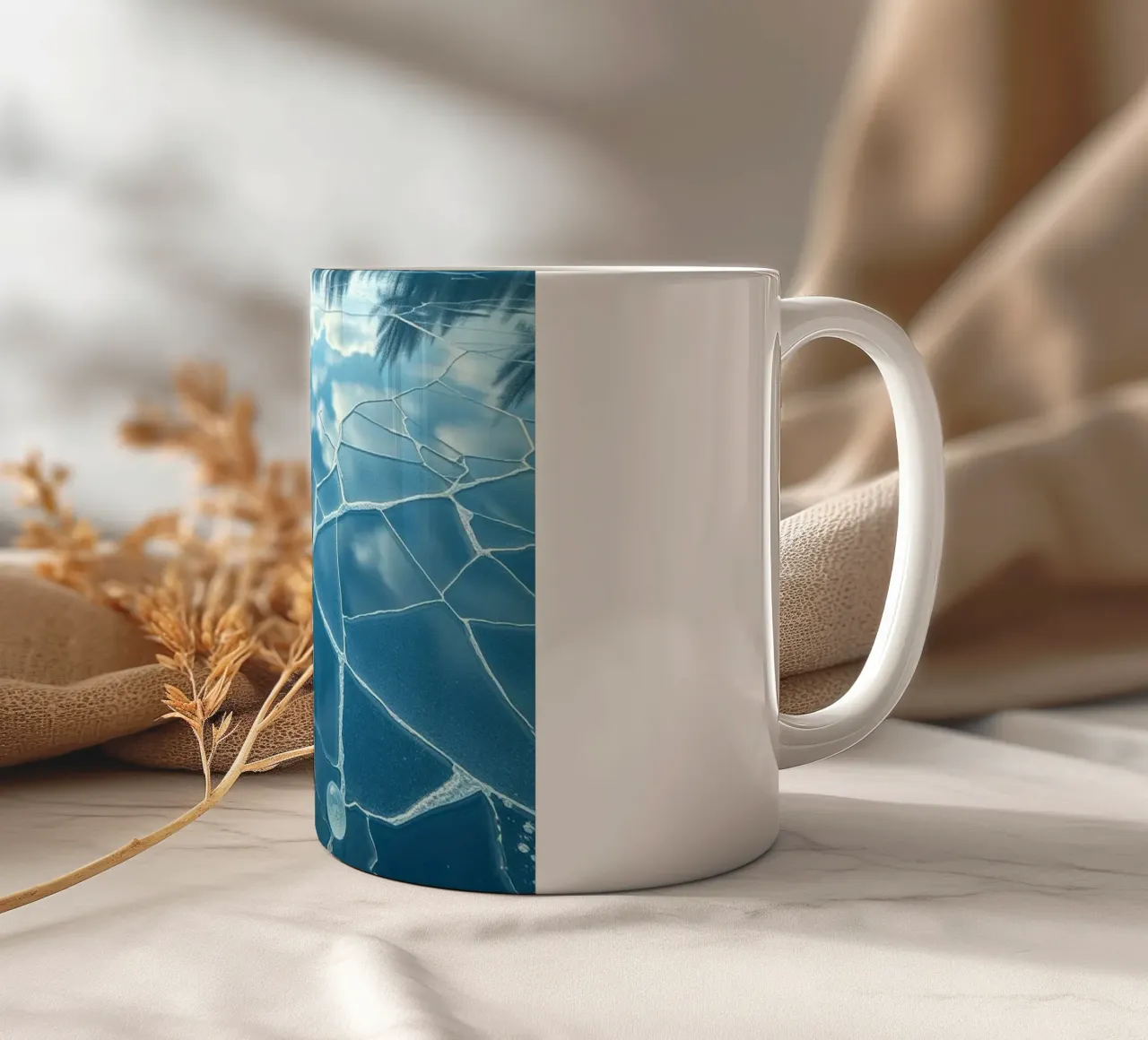 Riflesso del cielo infranto tazza in ceramica da Artistic-shop