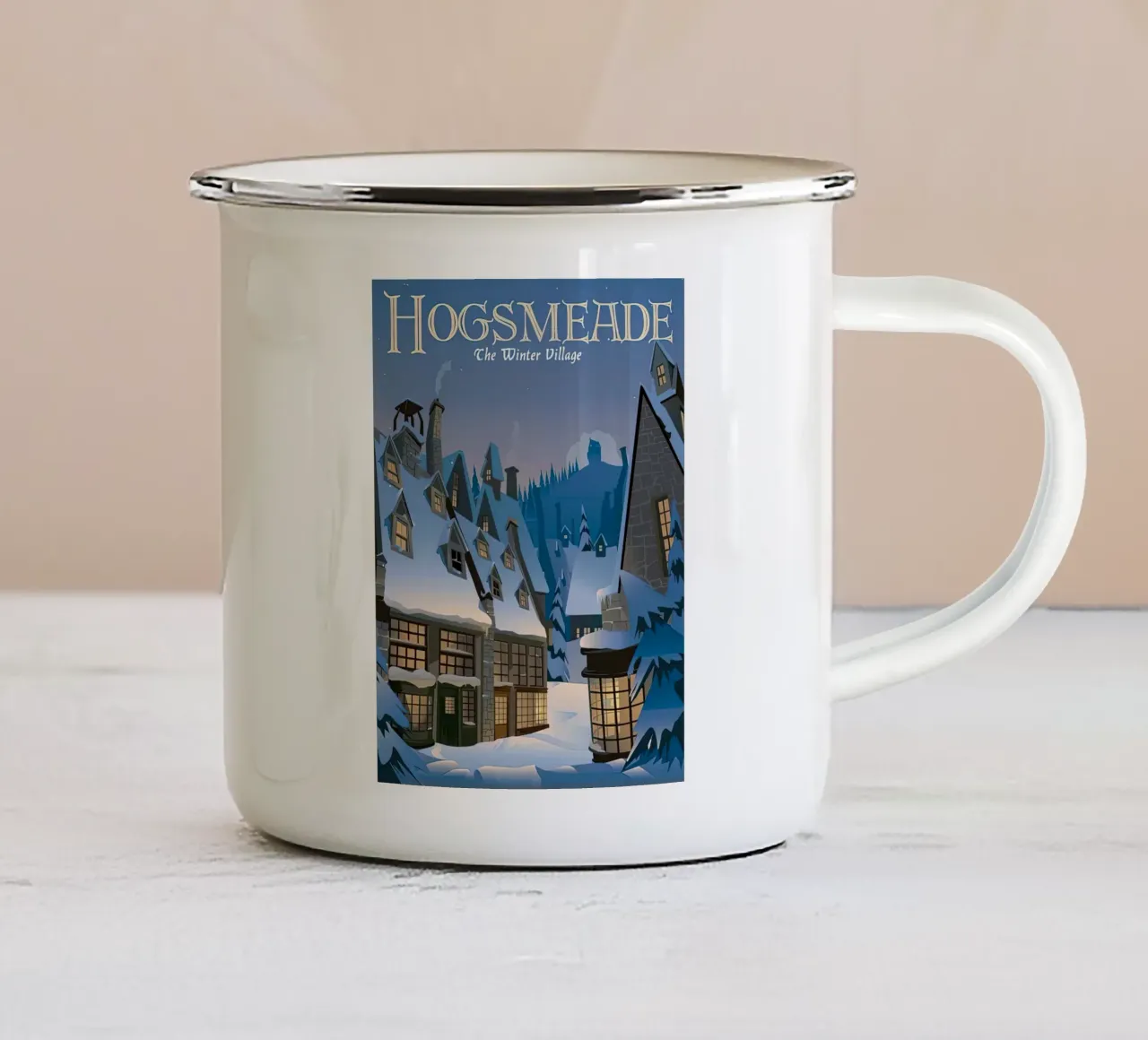 HogsmeadeIl villaggio invernale tazza in smalto da Alice Slatera