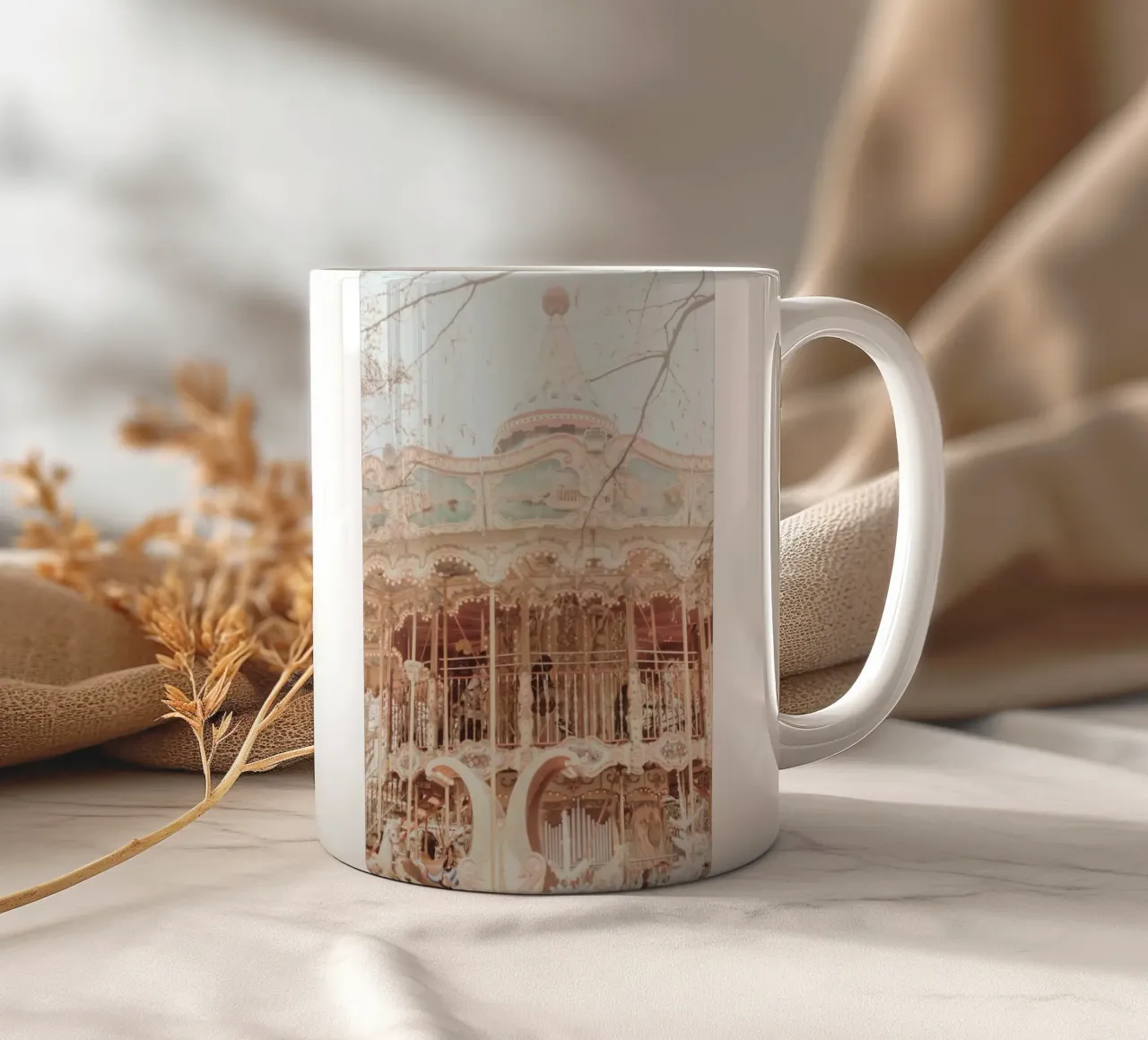 Copenhagen Carousel tazza in ceramica da GraceDigitalArtCo