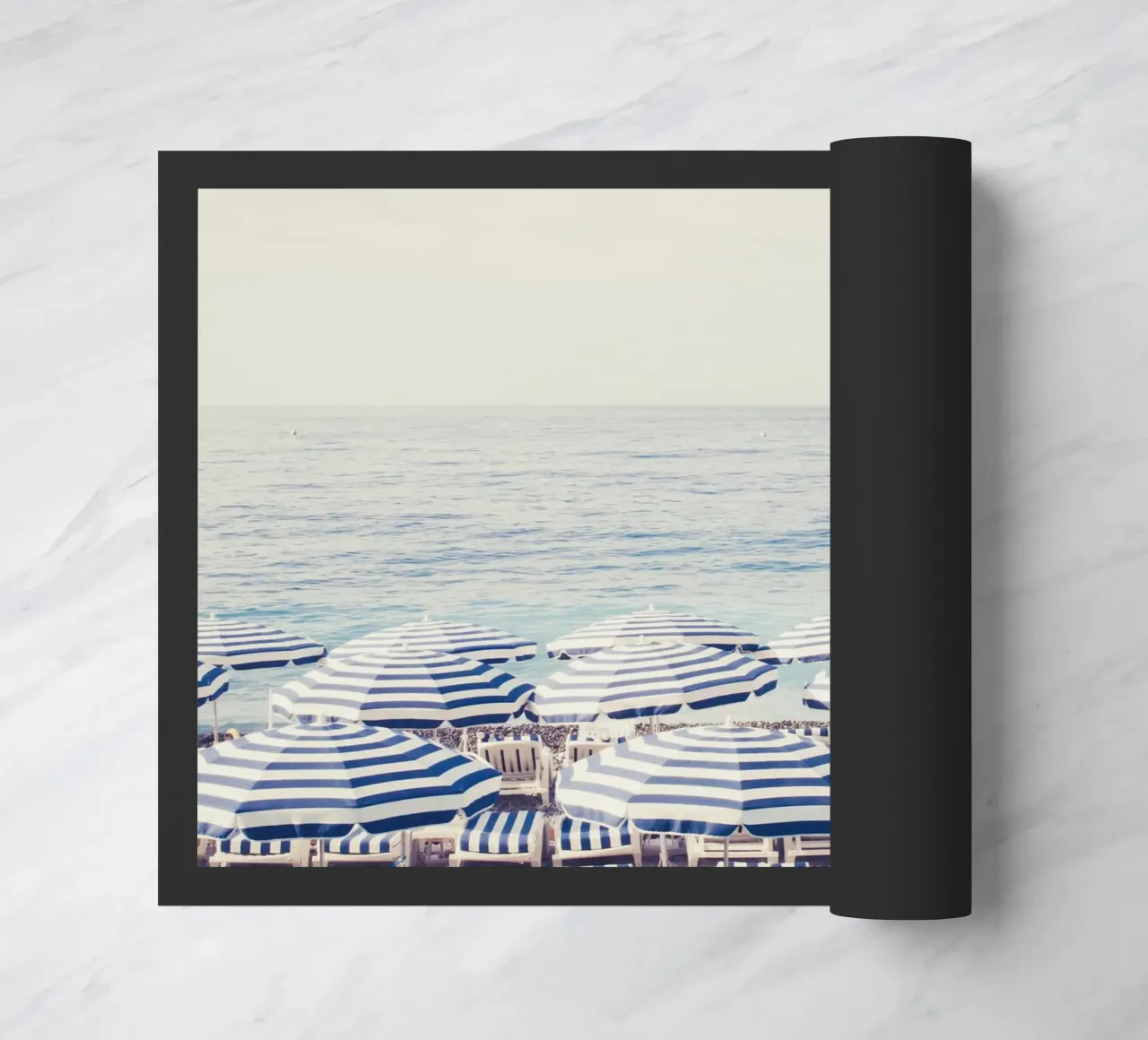 Blue and White Striped Beach Umbrellas zerbino da GraceDigitalArtCo