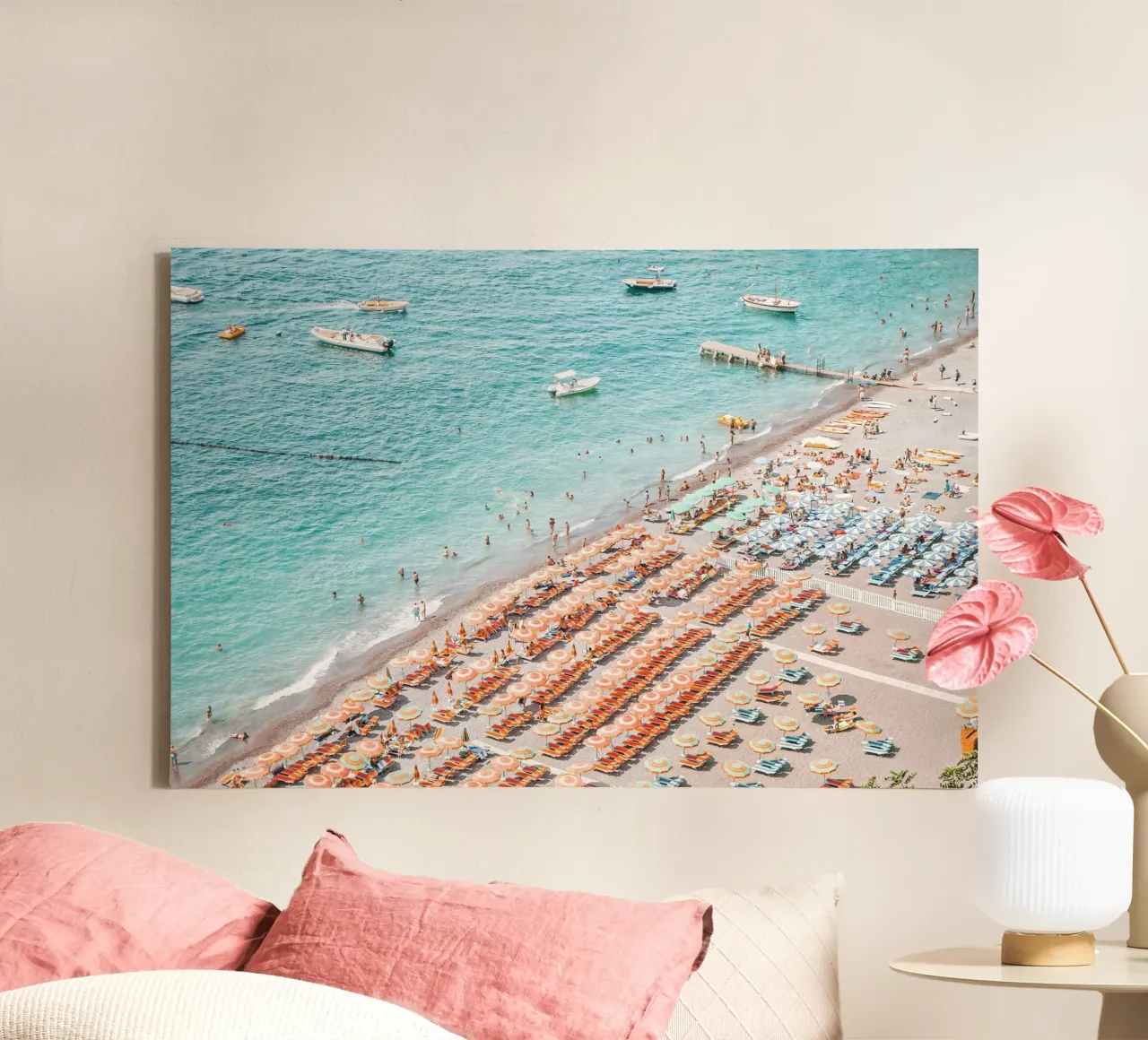 Positano - People on the beach Leinwand von GraceDigitalArtCo