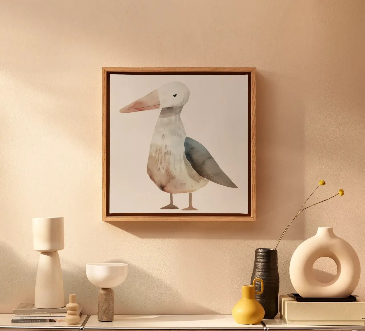 Illustrazione ad acquerello di un uccello arrabbiato tela con Cornice a cassetta da DesignDoodle