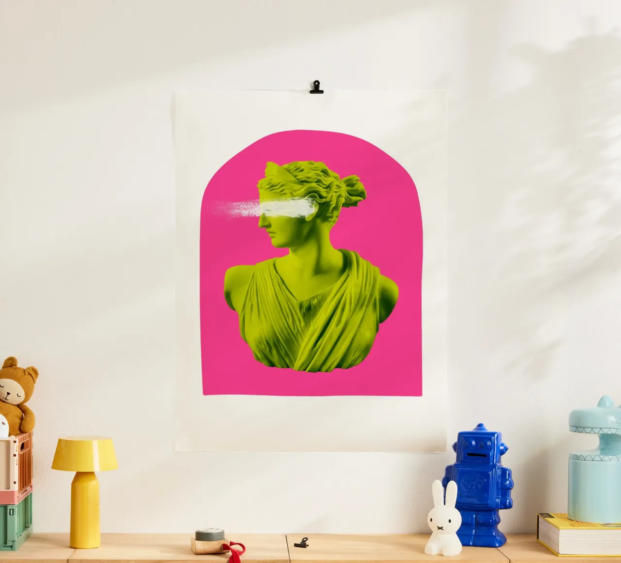 Neon Goddess - Pink and Green poster con telaio in legno da GraceDigitalArtCo