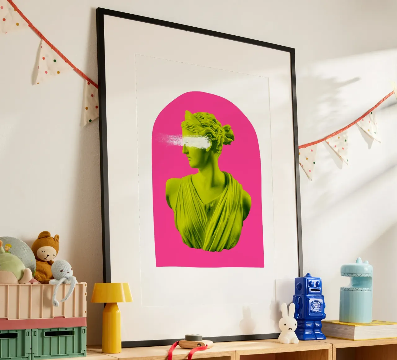 Neon Goddess - Pink and Green poster con telaio in legno da GraceDigitalArtCo