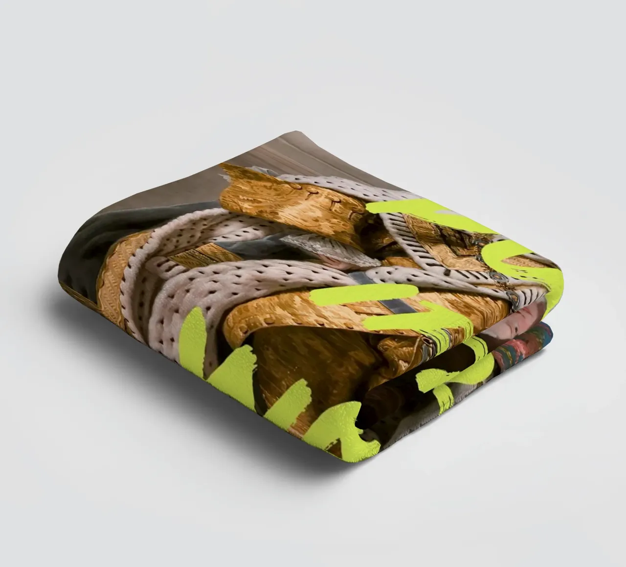 Posing King Neon Yellow Font asciugamano da bagno da GraceDigitalArtCo
