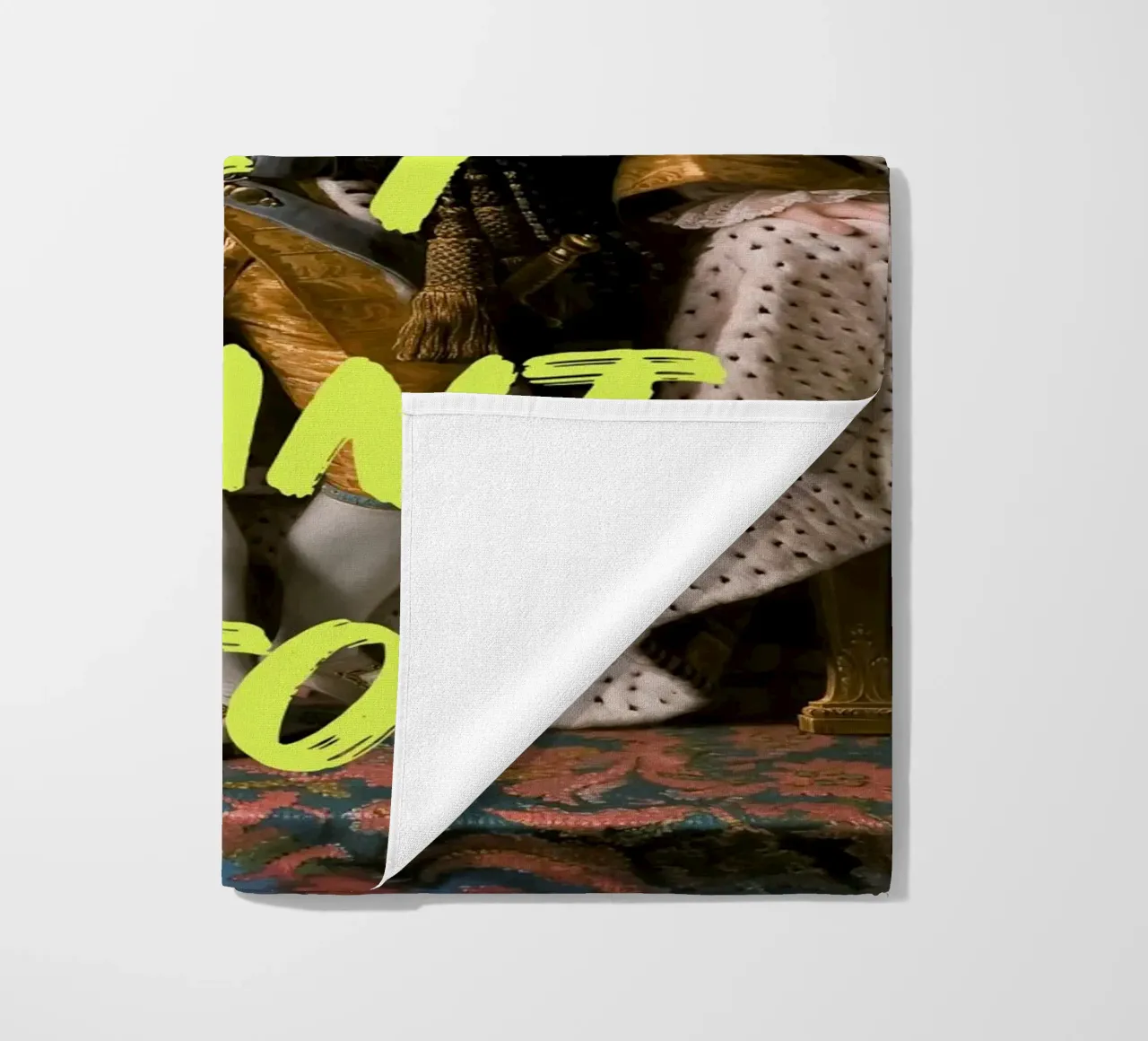 Posing King Neon Yellow Font telo mare da GraceDigitalArtCo