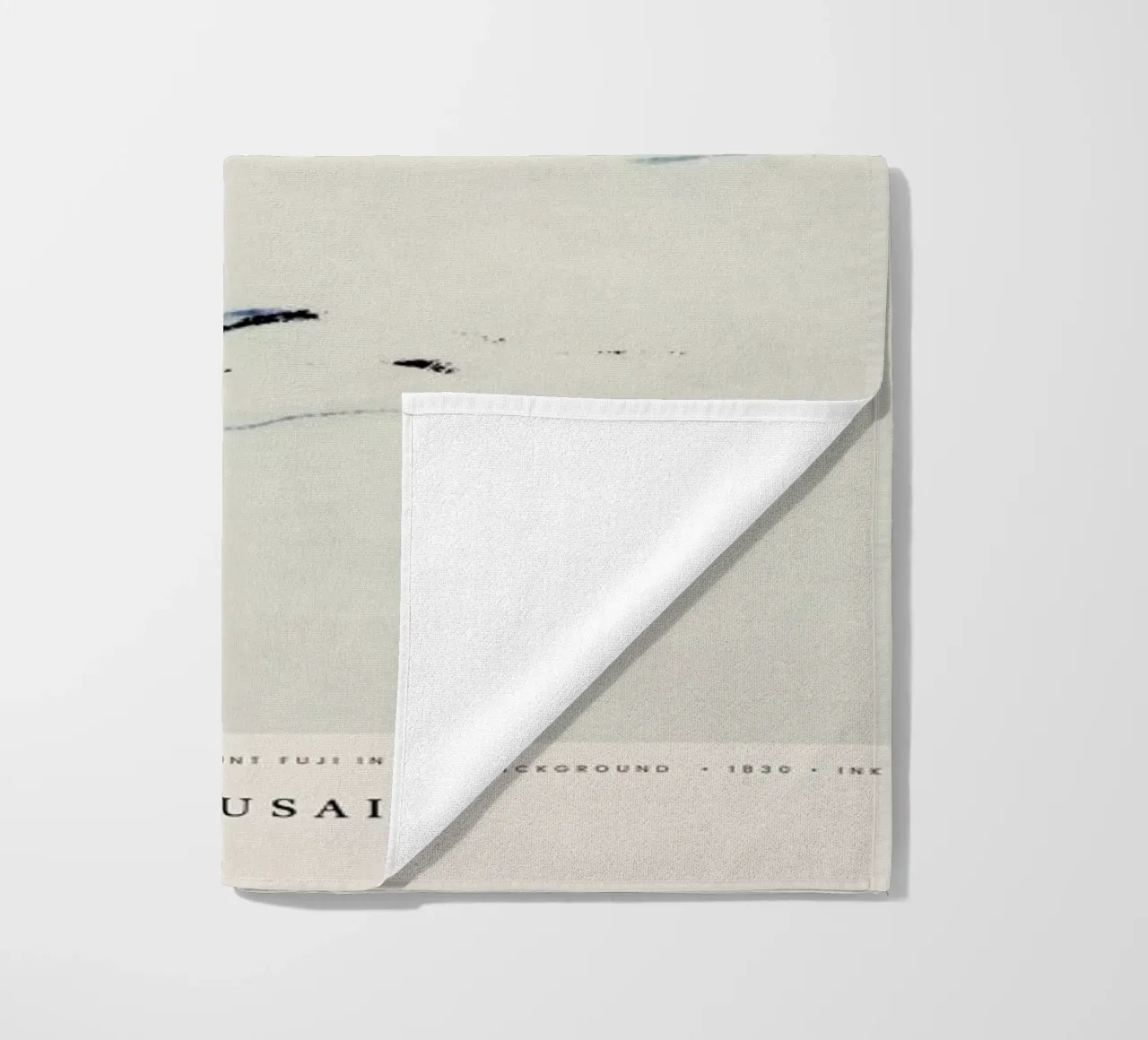 Hokusai - A Person in a Small Boat on a River with Mount Fuji in the Background telo mare da Vintage by JUNIQE