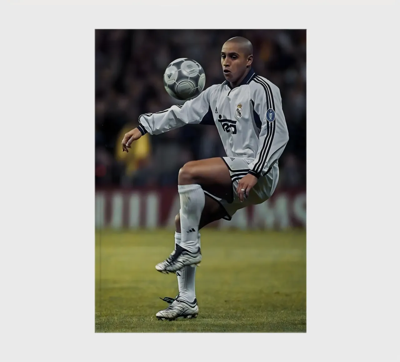 Roberto Carlos 90s notebook by Low poly art