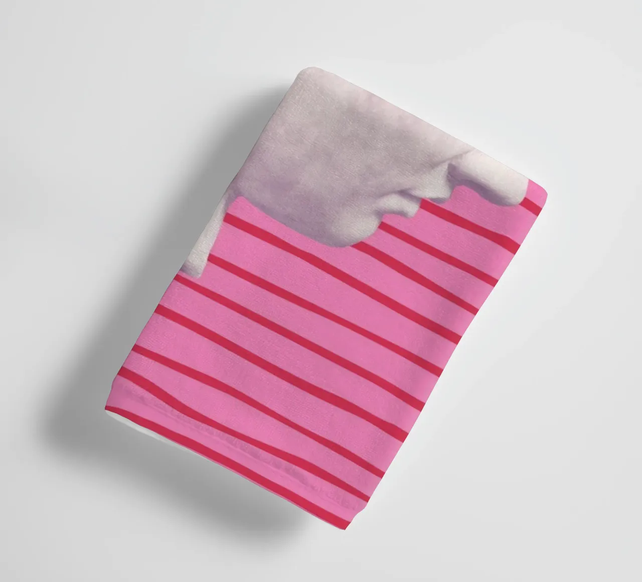 Emperor on pink and red stripes asciugamano da bagno da GraceDigitalArtCo