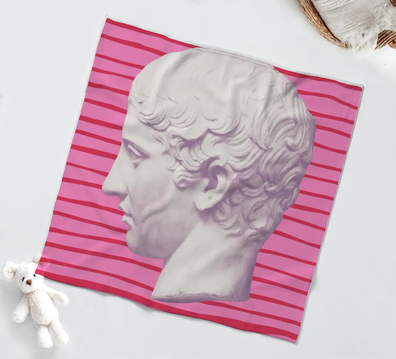 Emperor on pink and red stripes coperta in pile da GraceDigitalArtCo