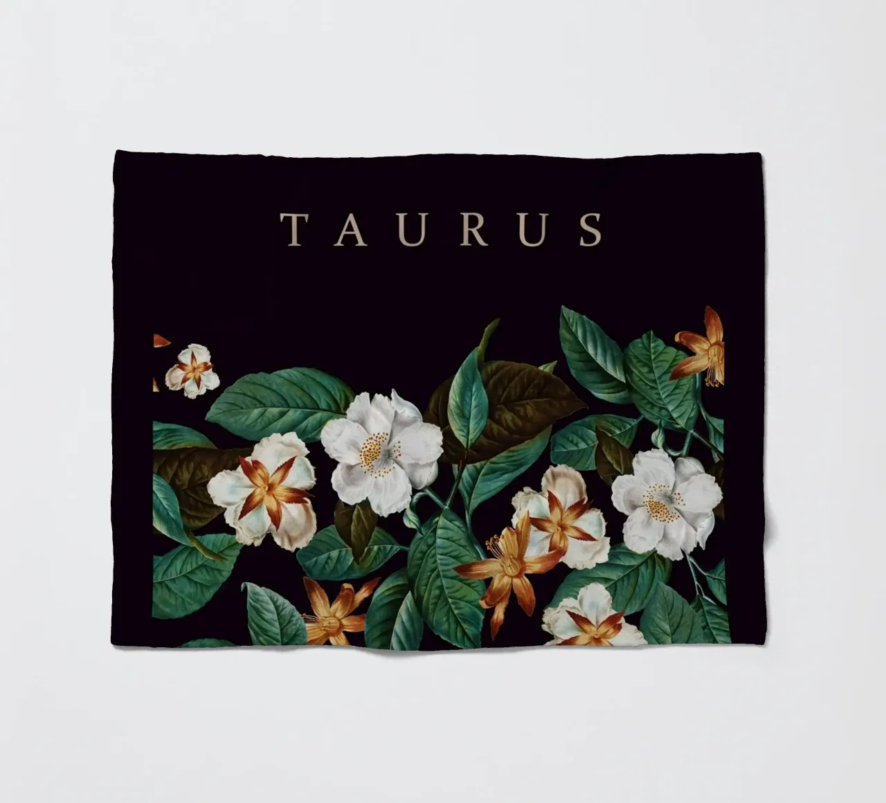 TAURUS Fleecedecke von burcukorkmazyurek