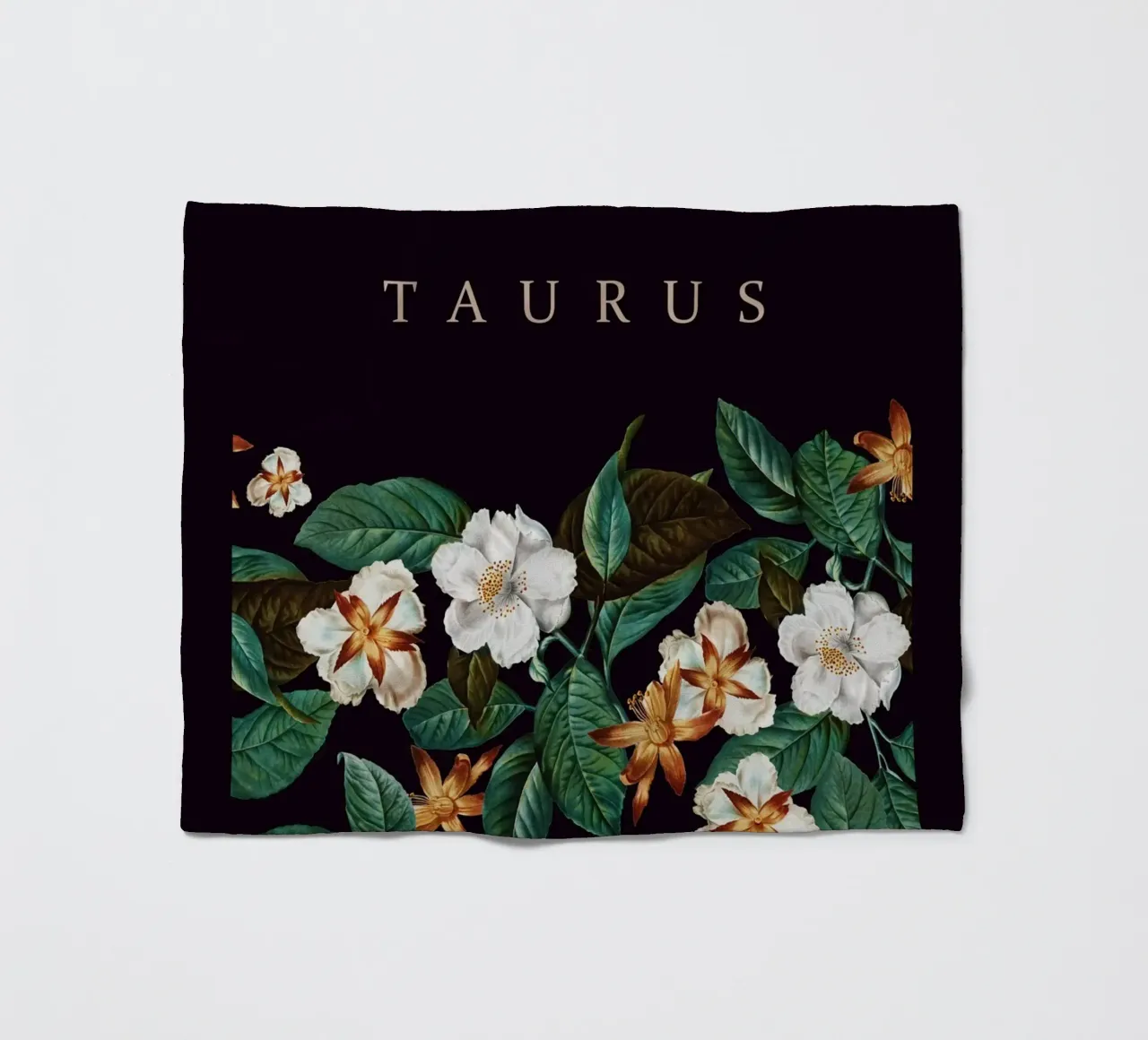 TAURUS Fleecedecke von burcukorkmazyurek