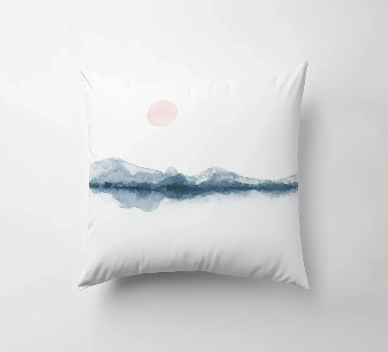 Sunset watercolor in blue and pink kussen van NouveauPrints