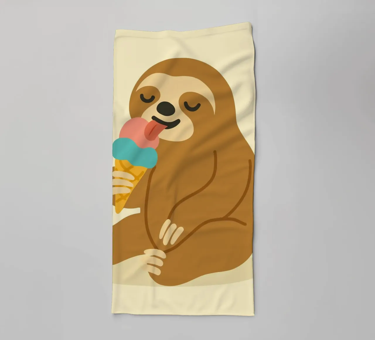 Glückliches Faultier mit Eis – Sommerlaune in süßer Tierform Handtuch von namosh