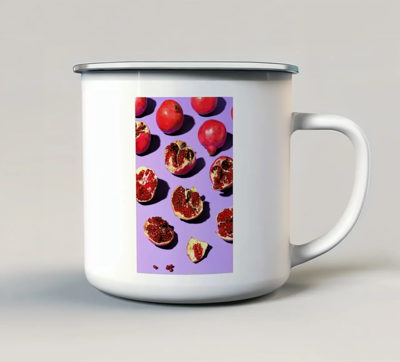 Pomegranetes tazza in smalto da Kyla Elaine