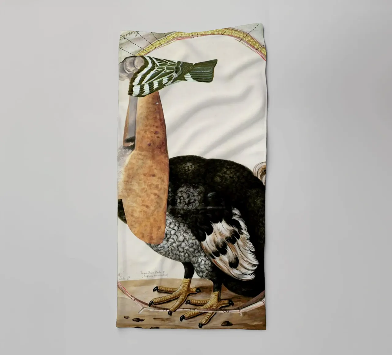 Fab Creature´s Of Mr F · In Mary Shelly's Front Yard asciugamano da bagno da Marko Köppe