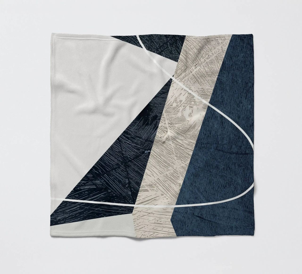 modern abstract art triangle coperta in pile da vintageshop