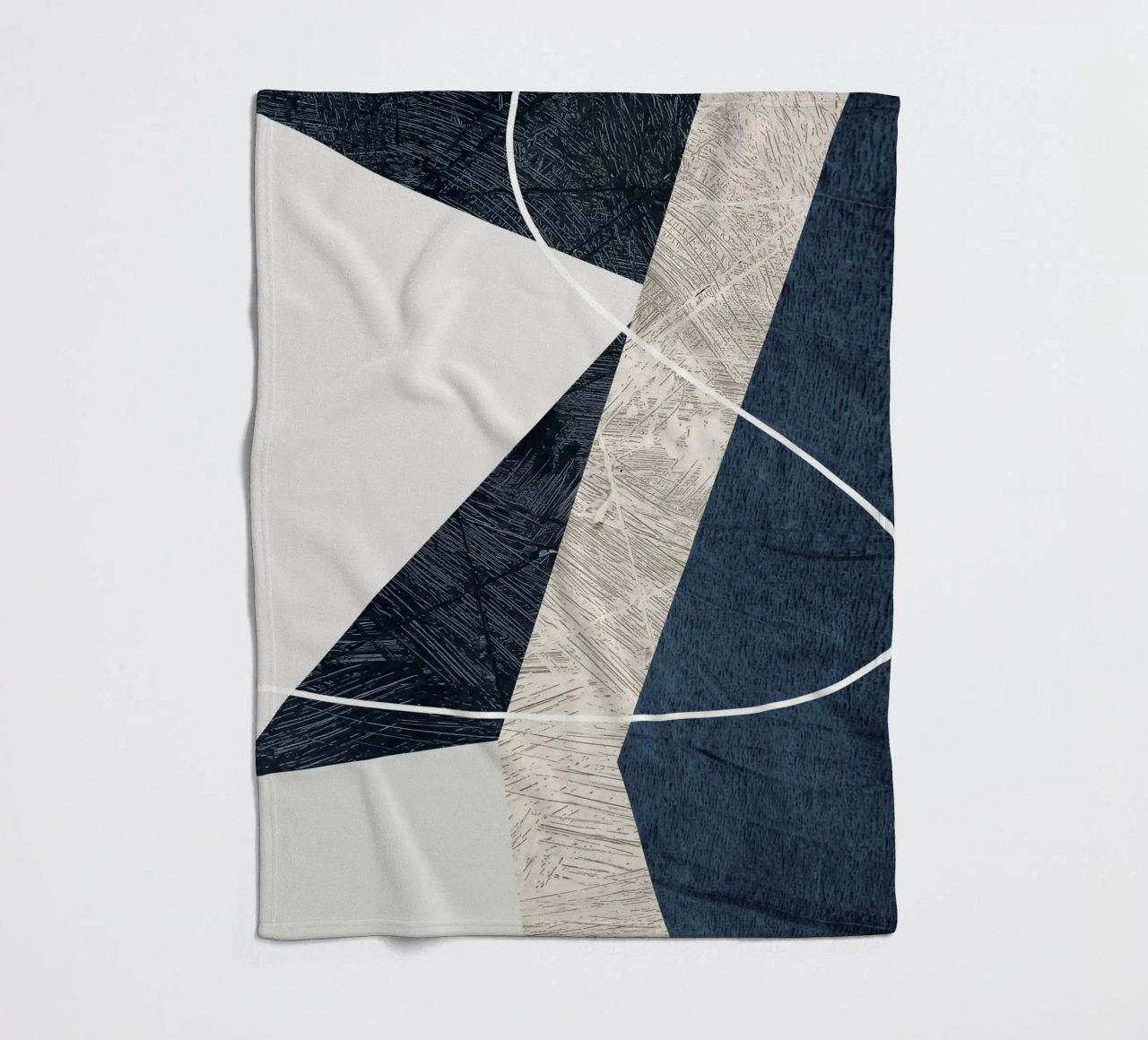 modern abstract art triangle coperta in pile da vintageshop