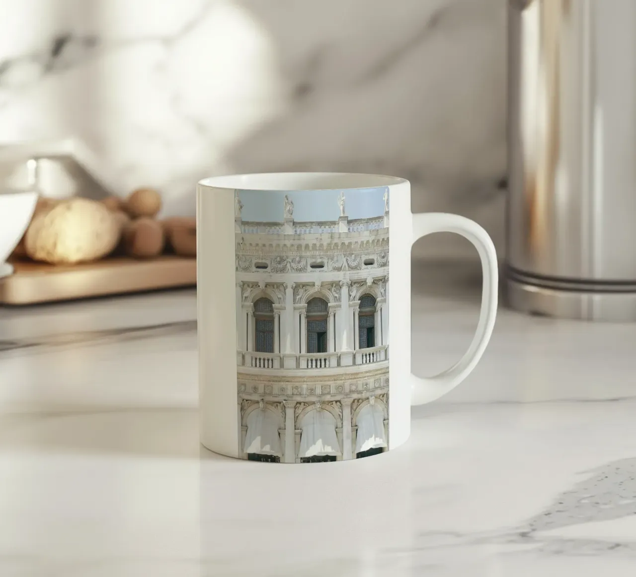 White and Beige Venice Building tazza in ceramica da GraceDigitalArtCo